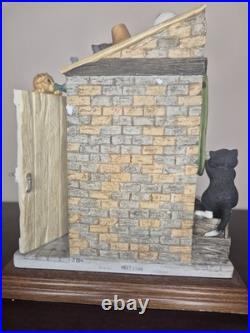 Border Fine Arts Comic Curious Cats Outside Privy LE1500 Boxed A4961