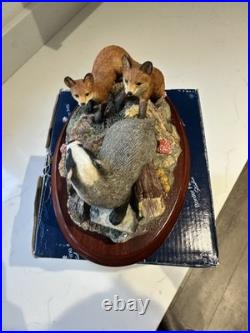 Border Fine Arts Discovery figurine