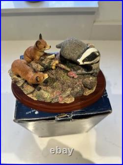 Border Fine Arts Discovery figurine