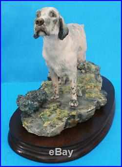 Border Fine Arts Dog English Setter Grey And White Anne Wall (c)1978