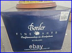 Border Fine Arts Family Portrait B0038 David Walton 1996 Original Box Perfect 1
