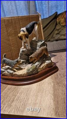 Border Fine Arts'Fellhound and Terriers', model B0885 by Anne Wall