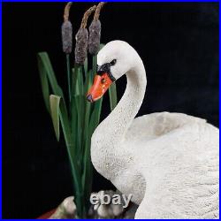 Border Fine Arts First One In Swan & Cygnets Figurine 1997 Handmade Scotland