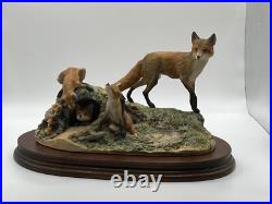 Border Fine Arts'Fox And Family'. Edition 116/1500 Model No L53 Border Fine Arts'Fox And Family'. Edition 116/1500 Model No L53