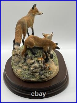 Border Fine Arts'Fox And Family'. Edition 116/1500 Model No L53 Border Fine Arts'Fox And Family'. Edition 116/1500 Model No L53