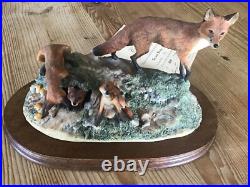 Border Fine Arts'Fox And Family'. Edition 116/1500 Model No L53 Certificate Border Fine Arts'Fox And Family'. Edition 116/1500 Model No L53 Certificate