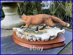 Border Fine Arts Fox Model'KEEPING HIS FEET DRY' #B0225 by R Roberts COA Boxed