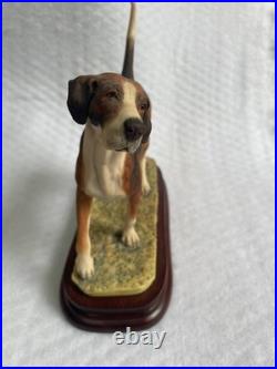 Border Fine Arts Foxhound Figurine Limited Edition Mounted on Wooden Base
