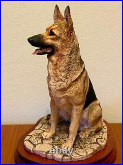 Border Fine Arts German Shepherd Seated-alsatian Dog-model Mt06-m. Turner