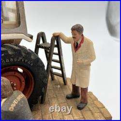 Border Fine Arts Getting Ready For Smithfield A2143 Tractor Diorama Boxed