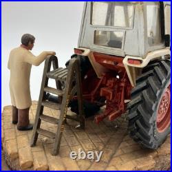 Border Fine Arts Getting Ready For Smithfield A2143 Tractor Diorama Boxed