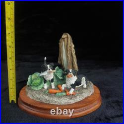Border Fine Arts Helping Out Border Collie Figurine B0202 Anne Wall 1997 Border Fine Arts Helping Out Border Collie Figurine B0202 Anne Wall 1997