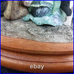 Border Fine Arts Helping Out Border Collie Figurine B0202 Anne Wall 1997
