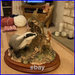 Border Fine Arts Hidden Treasures B1026 Badger & Squirrels Figure Original Box