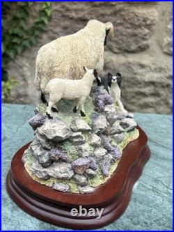 Border Fine Arts Holding Her Ground Limited Edition figure B0198 James Herriot