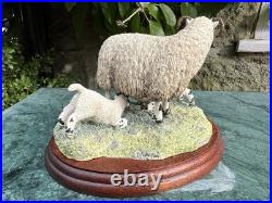 Border Fine Arts James Herriot Collection JH108'Double Take' made in 1972