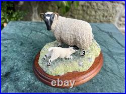 Border Fine Arts James Herriot Collection JH108'Double Take' made in 1972