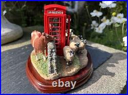 Border Fine Arts James Herriot Studio Figurine'Right of Way' A6026 2005