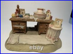 Border Fine Arts Jill Barklem's Brambly Hedge'Dressing Table' BH33