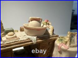 Border Fine Arts Jill Barklem's Brambly Hedge'Dressing Table' BH33