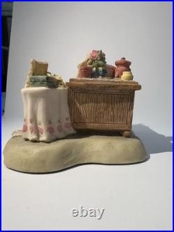 Border Fine Arts Jill Barklem's Brambly Hedge'Dressing Table' BH33
