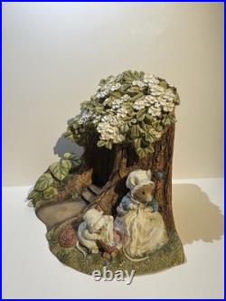 Border Fine Arts Jill Barklem's Brambly Hedge'Poppy & Babies' Bookends BHB01