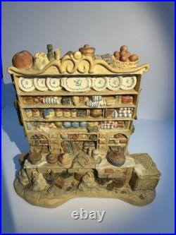 Border Fine Arts. Jill Barklem's Brambly Hedge. The Dresser (BH6)