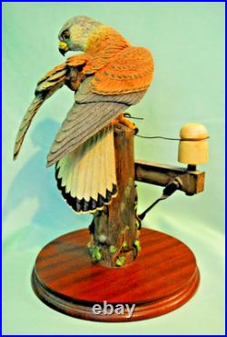 Border Fine Arts'Kestrel', No. B0869 by Richard Roberts, 21/350 in Very Good C
