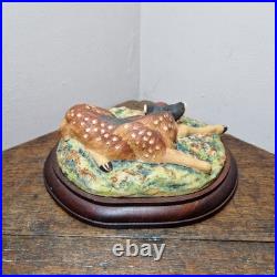 Border Fine Arts L09 Lying Down Roe Dear Fawn Limited Edition 416/500 V. Hayton