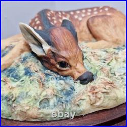 Border Fine Arts L09 Lying Down Roe Dear Fawn Limited Edition 416/500 V. Hayton