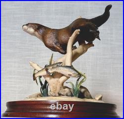 Border Fine Arts Large Otter and Trout WW5 Rare Vintage Figurine 1989 by E. Waugh