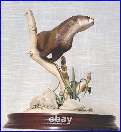 Border Fine Arts Large Otter and Trout WW5 Rare Vintage Figurine 1989 by E. Waugh