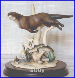 Border Fine Arts Large Otter and Trout WW5 Rare Vintage Figurine 1989 by E. Waugh