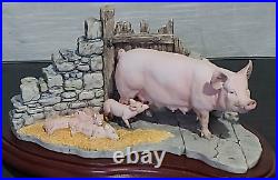 Border Fine Arts Last To Finish Sow and Piglets By Kirsty Armstrong 1996 B0011