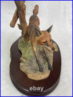 Border Fine Arts'Leicester Fox' Model fox hunting horse and hound hunt kennel