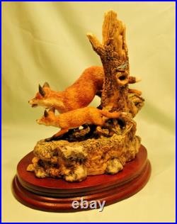 Border Fine Arts Limited 1396 box, Foxes-Look Listen & Learn Very Good Condition
