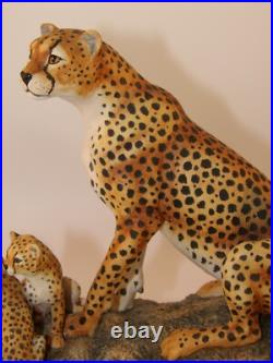Border Fine Arts Ltd Ed Figure Cheetah Family Mother & Cubs On Plinth 1990s VGC