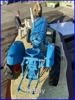 Border Fine Arts Major Decision Fordson Tractor 235/1500 In Excellent Condition