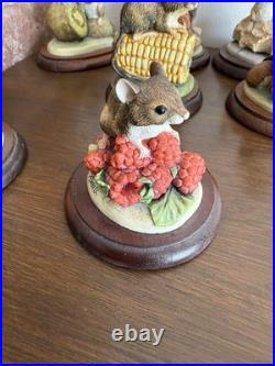 Border Fine Arts Mice on fruit and nuts. Complete set of 8 MM series A. Wall 1993
