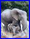 Border-Fine-Arts-Mother-s-Care-Elephant-figurine-B003-593-1250-by-R-T-Roberts-01-gjr