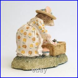 Border Fine Arts Mrs Toadflax and Hamper BH62 Boxed Brambly Hedge