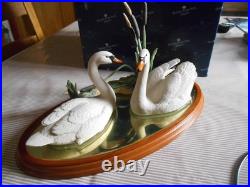Border Fine Arts Mute Swans Reflections Very Rare A0006 Boxed 1999 VGC