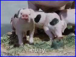 Border Fine Arts Never Satisfied Gloucester Old Spot Sow and Piglets B0442A Border Fine Arts Never Satisfied Gloucester Old Spot Sow and Piglets B0442A