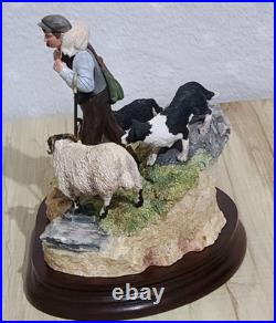 Border Fine Arts On the Hill with COA. Limited Edition 677/750 B0877