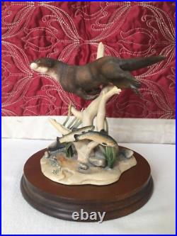 Border Fine Arts Otter and Trout WW5 Vintage 1989 by Elizabeth Waugh