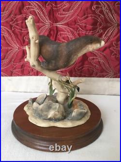 Border Fine Arts Otter and Trout WW5 Vintage 1989 by Elizabeth Waugh