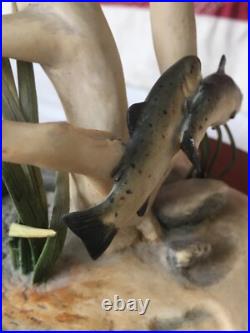 Border Fine Arts Otter and Trout WW5 Vintage 1989 by Elizabeth Waugh