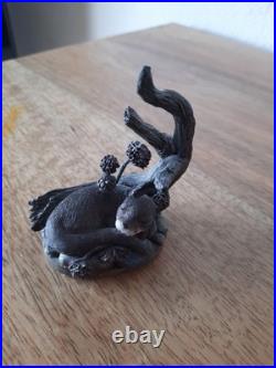 Border Fine Arts Otters