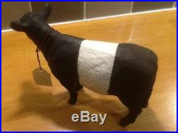 Border Fine Arts Pottery Company. BELTED GALLOWAY COW