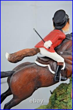 Border Fine Arts Reynard The Fox Figure Tally Ho Sir Rupert A9279